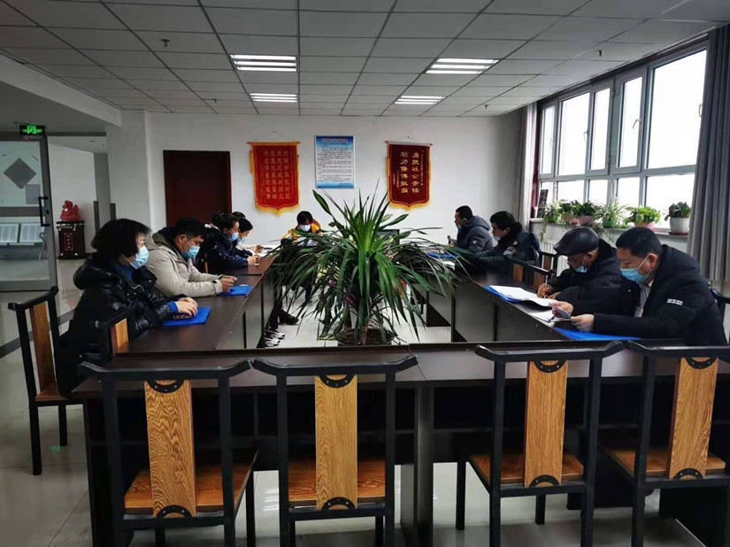 1614743524977823.jpg 圖為:烏蘇市場黨支部召開民主生活會及黨員民主評議會會議現(xiàn)場_副本.jpg